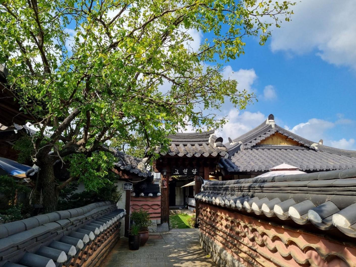 Hotel Gohyundang Jeonju Exterior foto